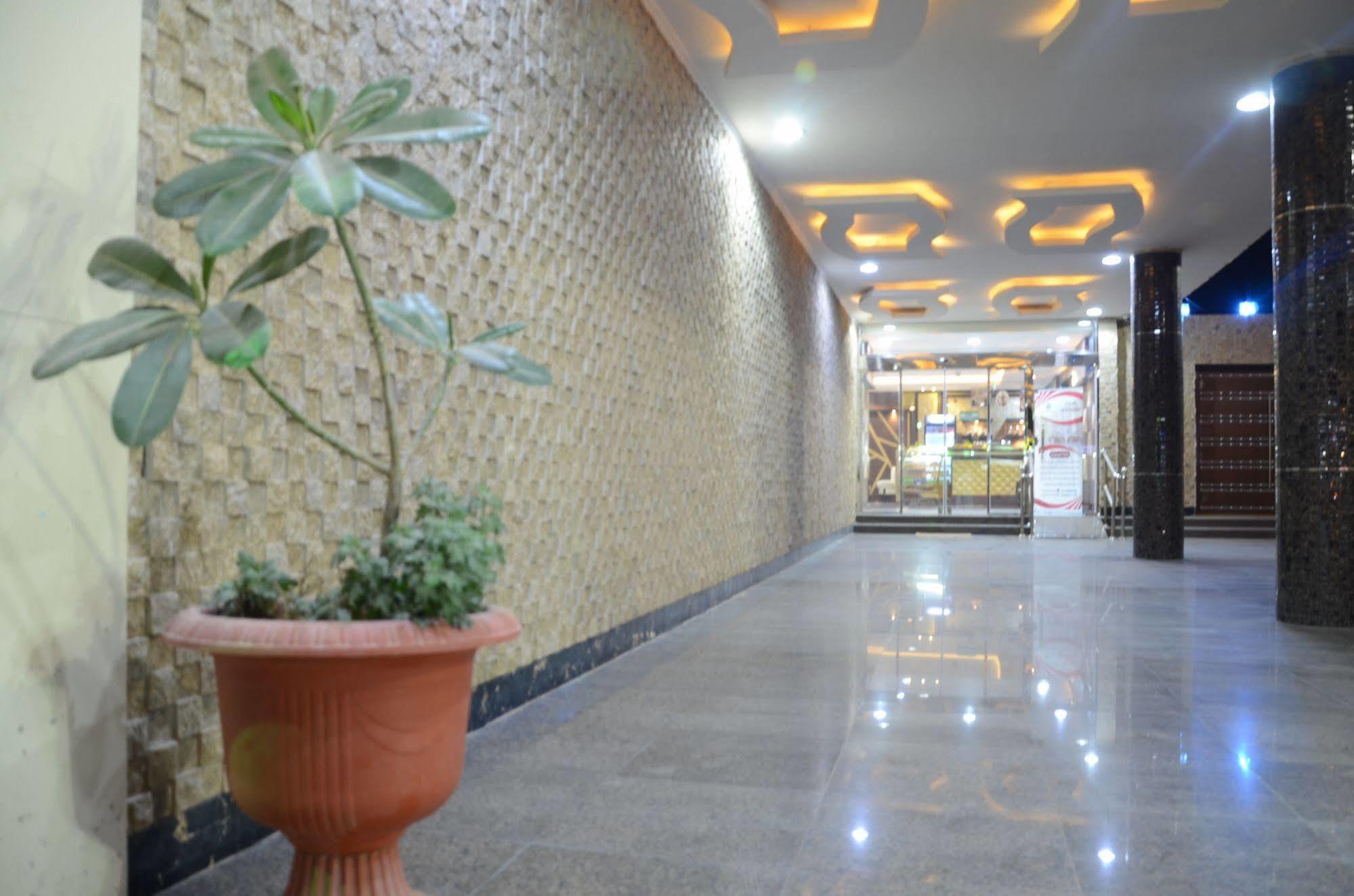 Noor Amal Apartments Serviced 利雅德 外观 照片